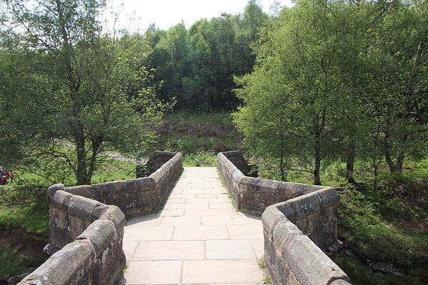 SlipperyStones006