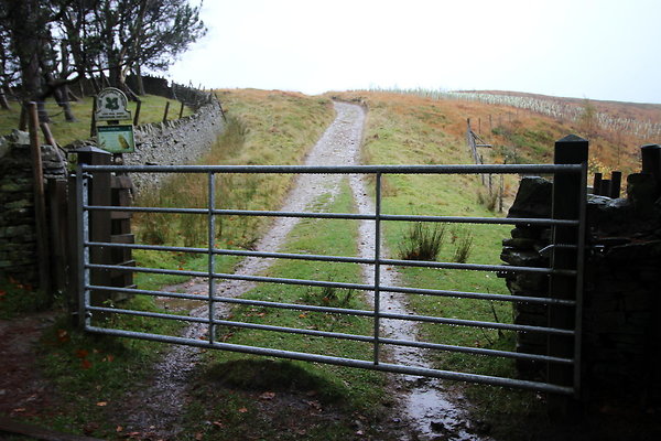 Hathersage - Alport Castles via Birchinlee Moor