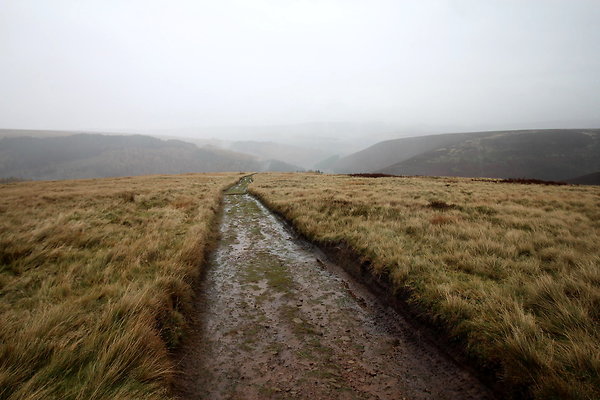 Alport Castles via Birchinlee Moor017