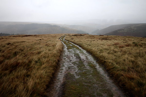 Alport Castles via Birchinlee Moor020