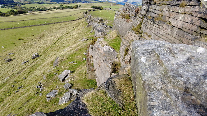 GoytWindgather025 GoytWindgather025