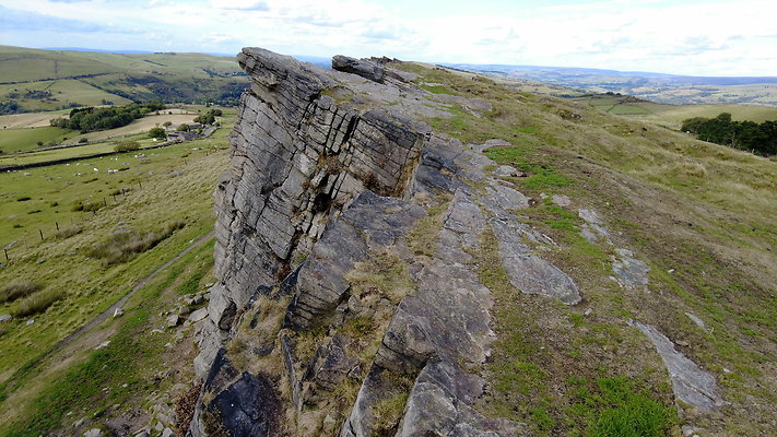 GoytWindgather012 GoytWindgather012