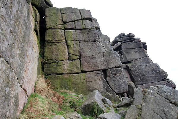 StanageEdgeRockClimbing113 StanageEdgeRockClimbing113