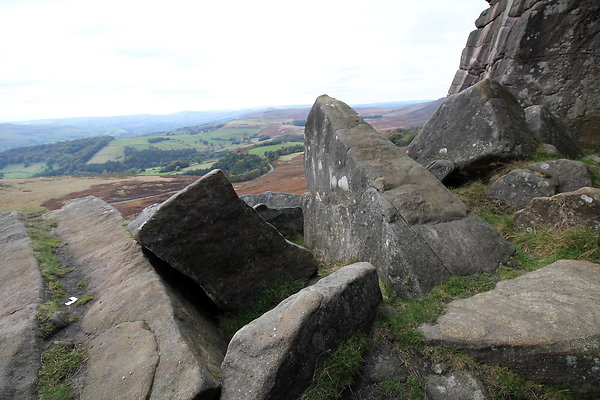 StanageEdgeRockClimbing075 StanageEdgeRockClimbing075