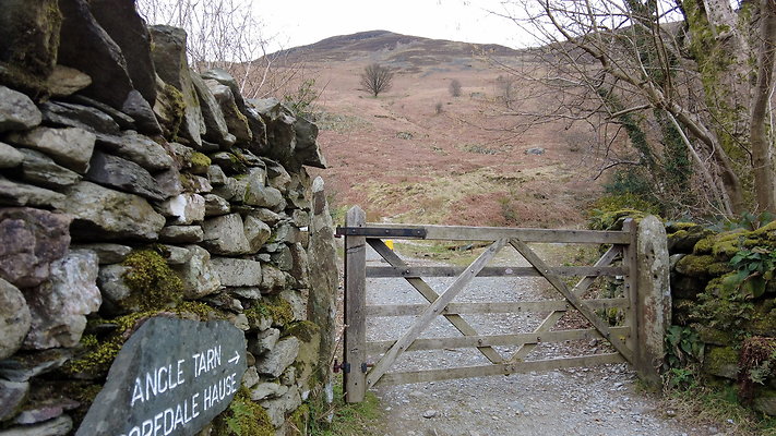 AngleTarn2 AngleTarn2