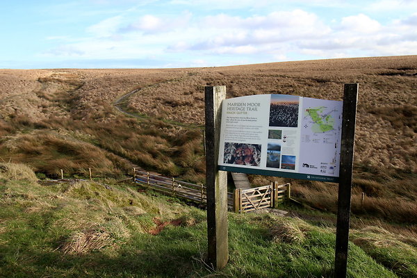 saddleworthmoor001