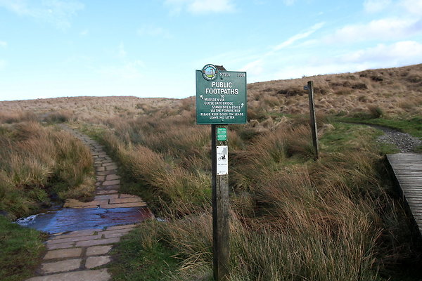 saddleworthmoor002