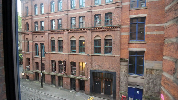 flat1542sackville004 flat1542sackville004