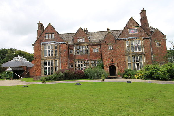 Heskin Hall003 Heskin Hall003