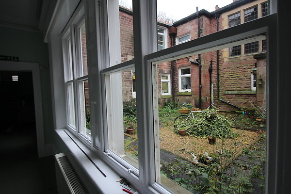 White Hall Centre079 White Hall Centre079