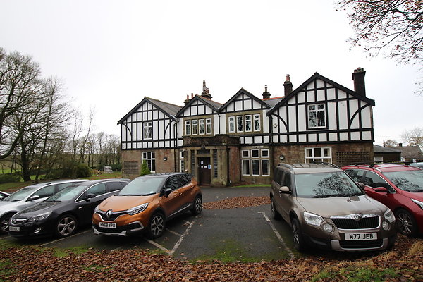 White Hall Centre002 White Hall Centre002