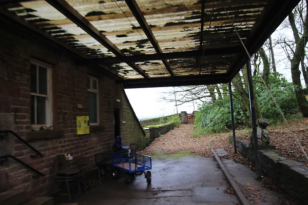 White Hall Centre060 White Hall Centre060