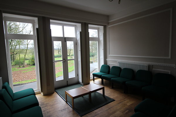 White Hall Centre093 White Hall Centre093