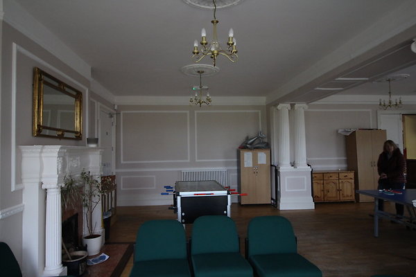 White Hall Centre091 White Hall Centre091