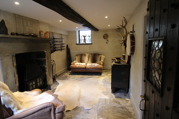 Upper House044 Upper House044