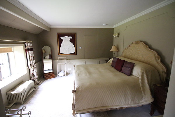 Upper House060 Upper House060