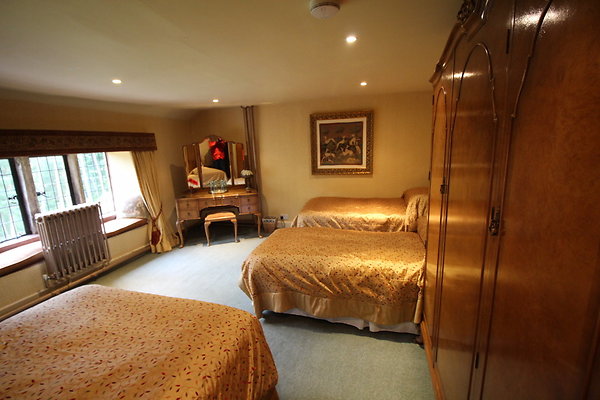 Upper House055 Upper House055