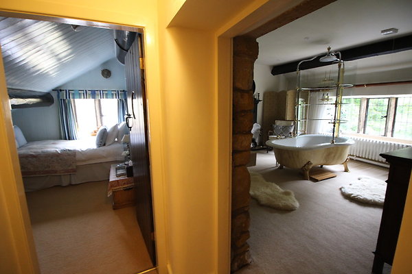 Upper House053 Upper House053