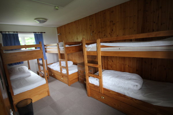 brettonhostel052 brettonhostel052