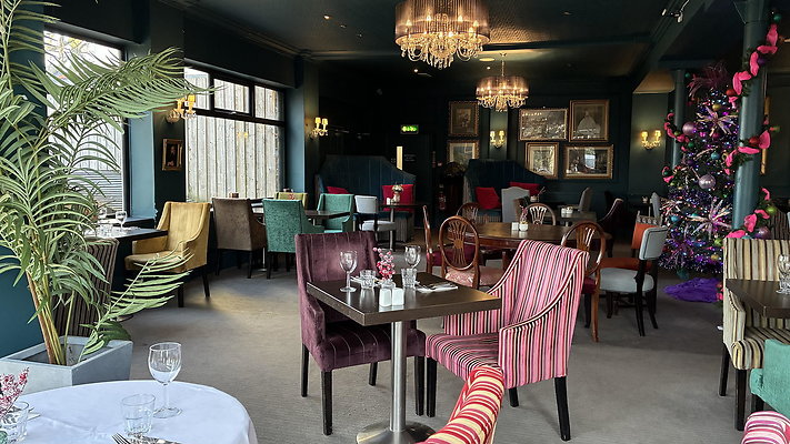 HollinHouse010 HollinHouse010